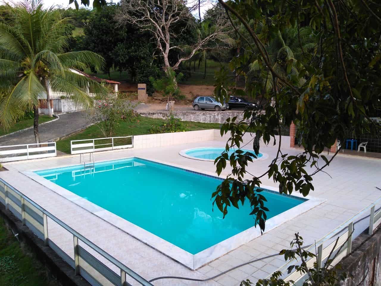 Excelente Chácara localizada no Conde. Com piscina, e poço com água mineral. Apenas 3 km de distância da BR